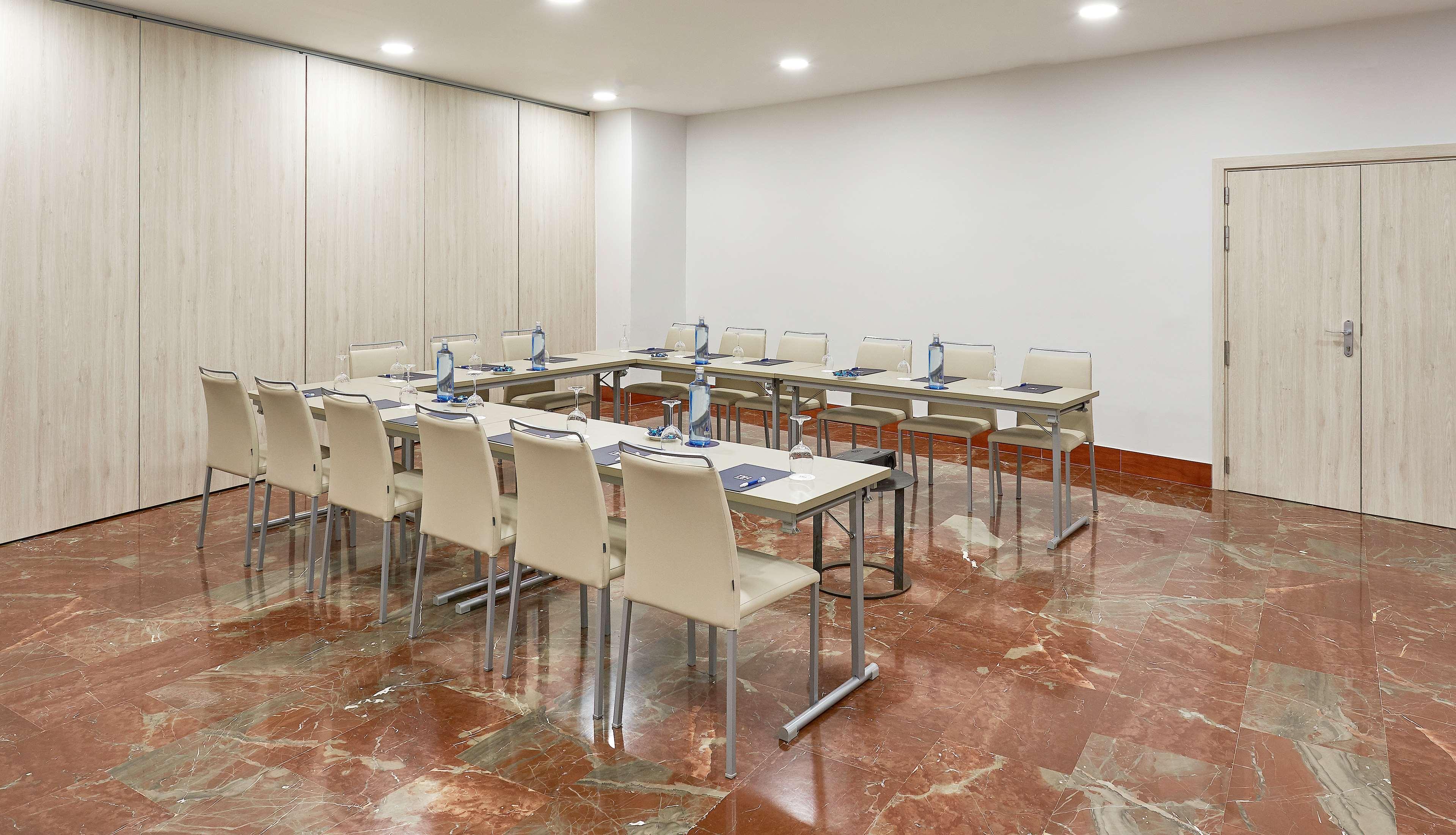 Nh Califa Hotel Cordoba