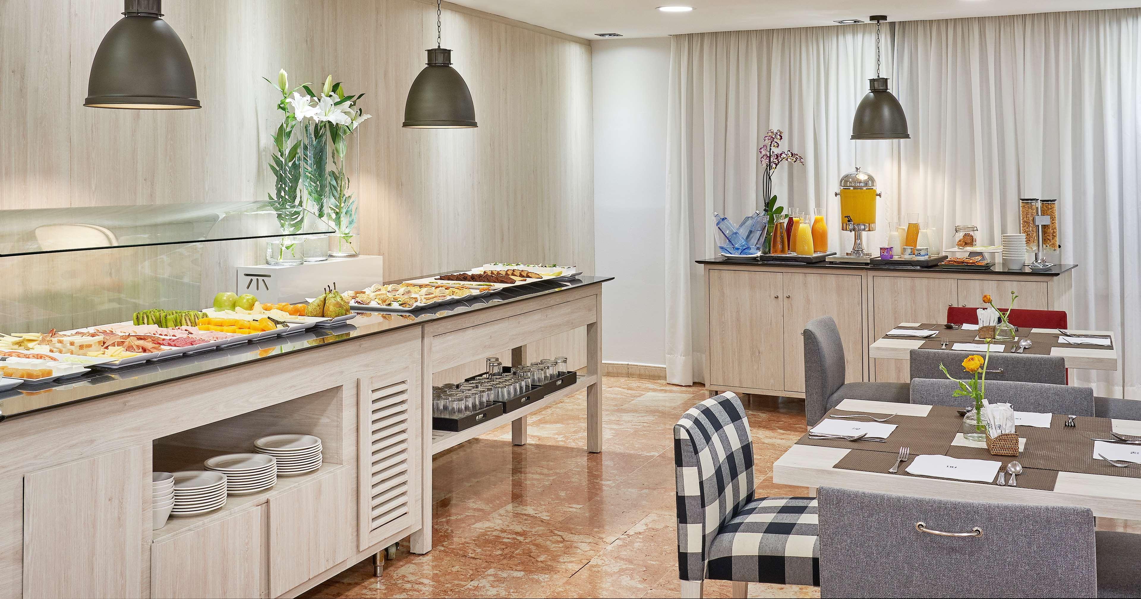 Hotel Nh Califa Córdoba